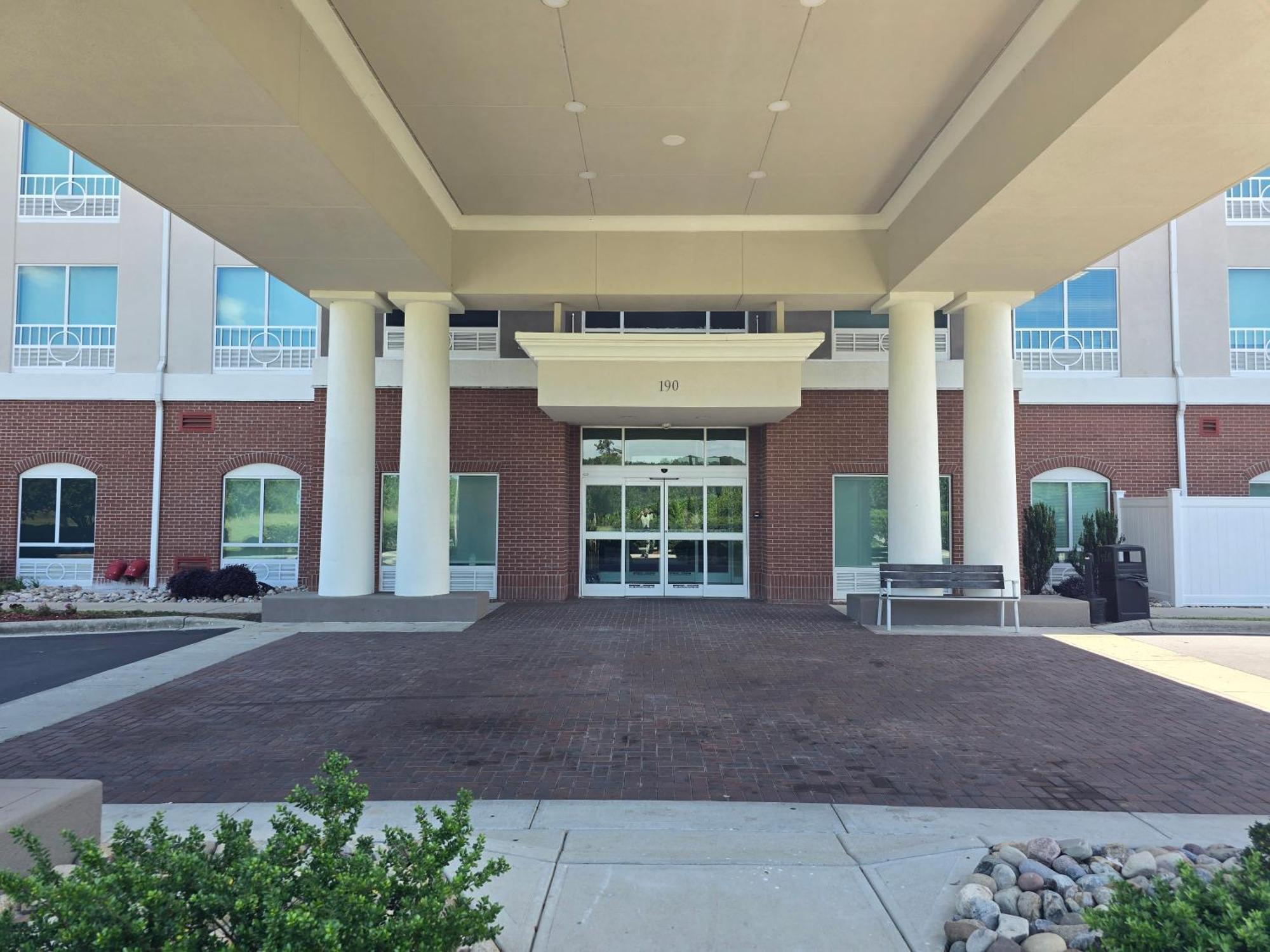 Holiday Inn Express & Suites - Smithfield/Selma By Ihg Exterior photo
